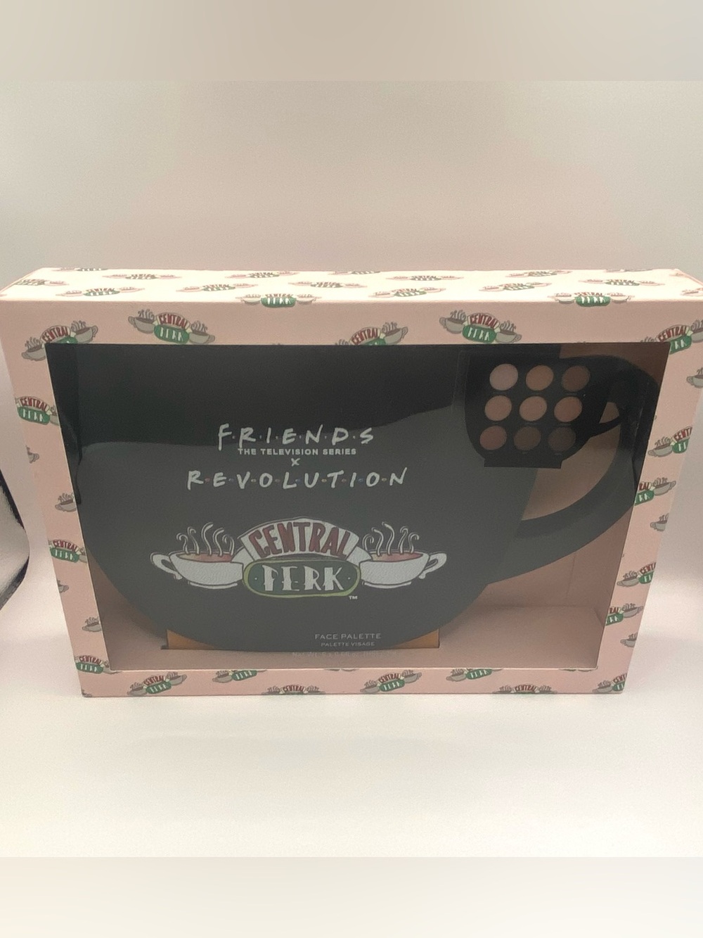 Friends x Makeup Revolution Grab a Cup Face Palette‎ Light to Medium NEW LE - Picture 9 of 13